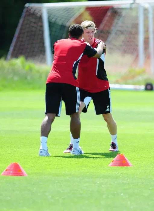 Framed Print : Bristol Citys Martyn Woolford and Bristol Citys Nicky Maynard Framed Print : Bristol Citys Martyn Woolford and Bristol Citys Nicky Maynard