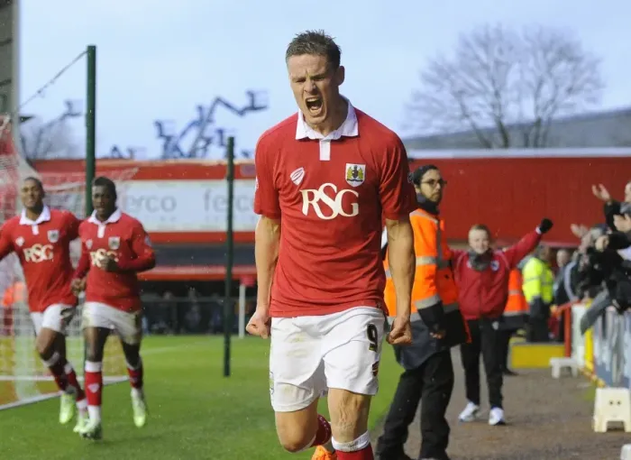 Framed Print : Bristol City's Matt Smith Erupts in Celebration After Scoring Against Yeovil Town in Sky Bet League One Framed Print : Bristol City's Matt Smith Erupts in Celebration After Scoring Against Yeovil Town in Sky Bet League One