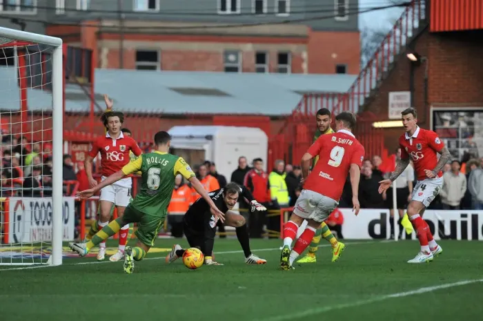 Framed Print : Bristol City's Matt Smith Scores Second Goal vs. Notts County, 2015