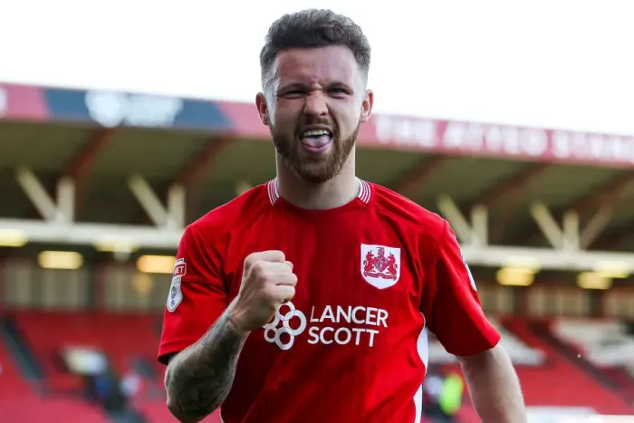 Framed Print : Bristol City's Matt Taylor Celebrates 3-2 Win Over Barnsley in Sky Bet Championship (April 2017) Framed Print : Bristol City's Matt Taylor Celebrates 3-2 Win Over Barnsley in Sky Bet Championship (April 2017)