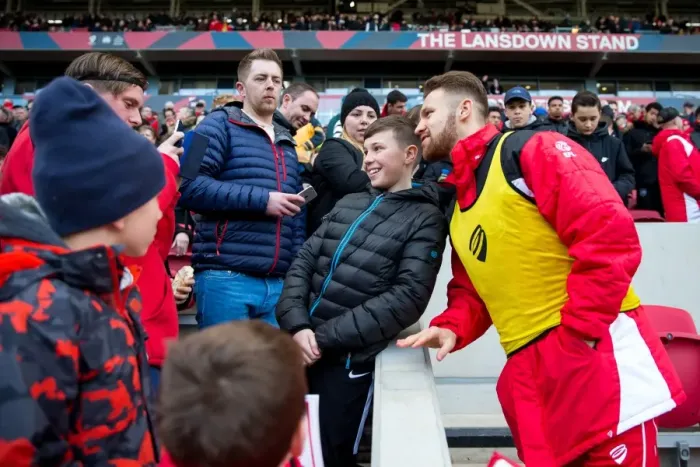 Framed Print : Bristol City's Matty Taylor Celebrates with Fans after Score against Rotherham United Framed Print : Bristol City's Matty Taylor Celebrates with Fans after Score against Rotherham United