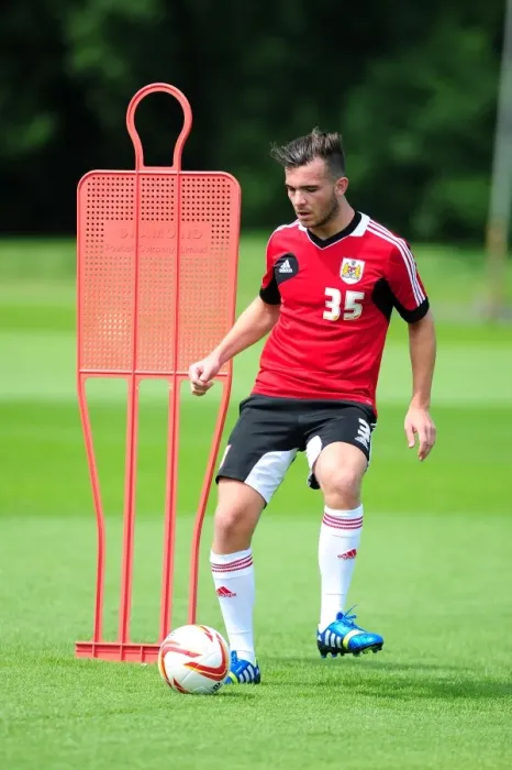 Framed Print : Bristol City's Mitch Brundle Kicks Off Pre-Season Training Framed Print : Bristol City's Mitch Brundle Kicks Off Pre-Season Training