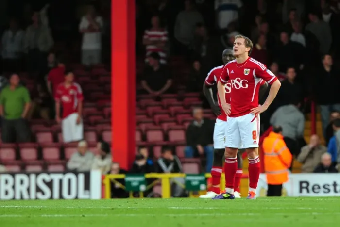 Framed Print : Bristol City's Neil Kilkenny Disappointed After Conceding Goal vs. Peterborough United (15 / 10 / 2011, Championship) Framed Print : Bristol City's Neil Kilkenny Disappointed After Conceding Goal vs. Peterborough United (15 / 10 / 2011, Championship)