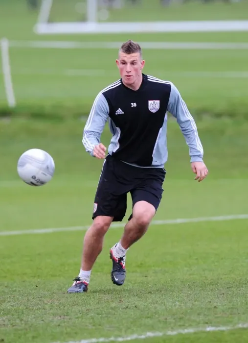 Framed Print : Bristol City's New Recruit Chris Wood Trains with Team for First Time