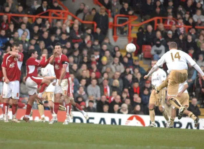 Framed Print : Bristol City's Nick Carle in Action Against Middlesbrough