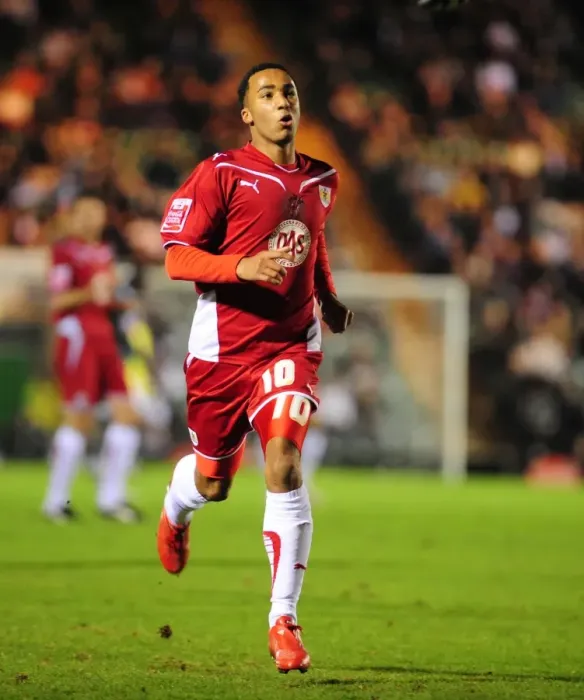 Framed Print : Bristol City's Nicky Maynard Scores at Plymouth Argyle, Championship Match, 16-03-2010