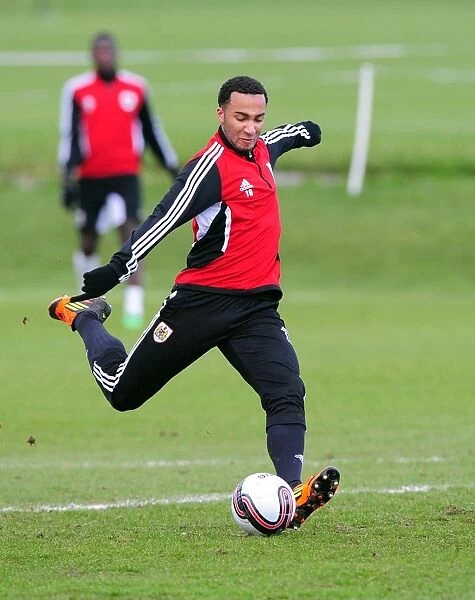 Bristol City's Nicky Maynard: Unwavering Concentration on Football Excellence during Training
