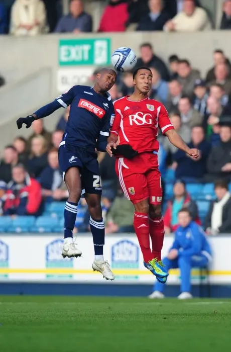 Framed Print : Bristol City's Nicky Maynard vs. Jimmy Abdou in Championship Clash at Millwall's Selhurst Park (November 2011) Framed Print : Bristol City's Nicky Maynard vs. Jimmy Abdou in Championship Clash at Millwall's Selhurst Park (November 2011)
