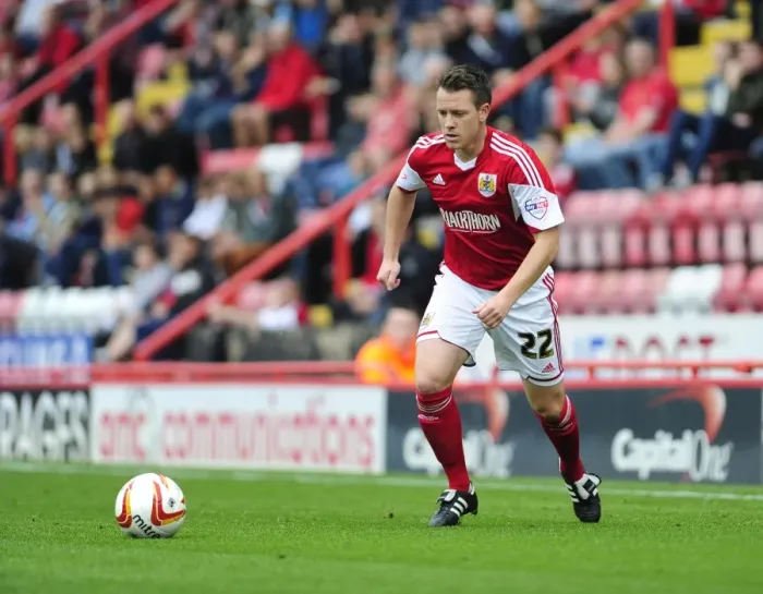Framed Print : Bristol City's Nicky Shorey in Action Against Colchester United, Sky Bet League One, September 2013