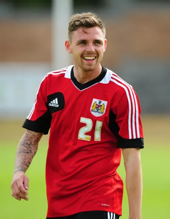 Framed Print : Bristol City's Paul Anderson in Pre-Season Training (Scotland Tour, 2012) Framed Print : Bristol City's Paul Anderson in Pre-Season Training (Scotland Tour, 2012)