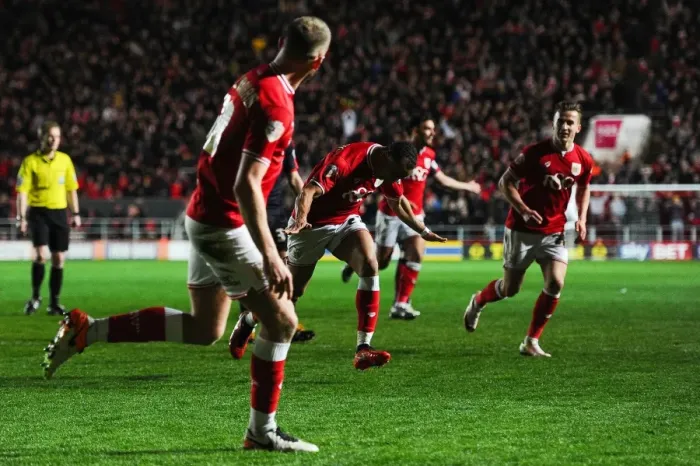 Framed Print : Bristol City's Peter Odemwingie Scores Dramatic Equalizer Against Rotherham United at Ashton Gate Framed Print : Bristol City's Peter Odemwingie Scores Dramatic Equalizer Against Rotherham United at Ashton Gate