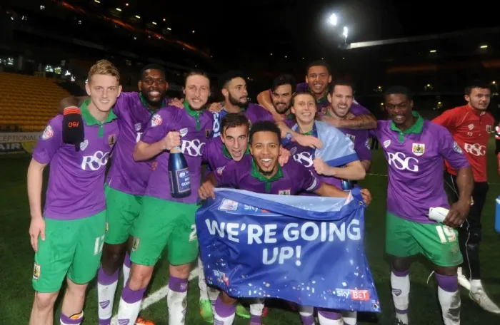 Framed Print : Bristol City's Promotion Celebration: Sky Bet League One Championship Win Framed Print : Bristol City's Promotion Celebration: Sky Bet League One Championship Win