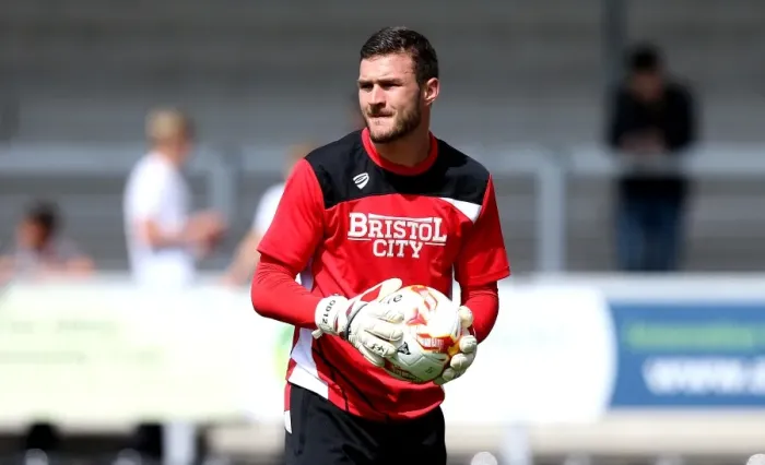 Framed Print : Bristol City's Richard O'Donnell Prepares for Sky Bet Championship Clash against Burton Albion