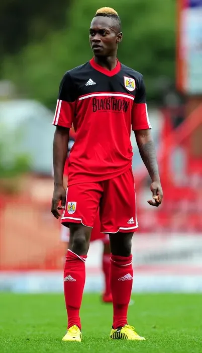Framed Print : Bristol City's Ridwan Oluwatobi in Action: U21s Face Ipswich Town in Professional Development League 2, Ashton Gate