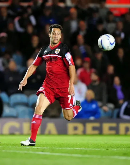Framed Print : Bristol City's Sam Baldock Misses Chance Against Peterborough United Framed Print : Bristol City's Sam Baldock Misses Chance Against Peterborough United