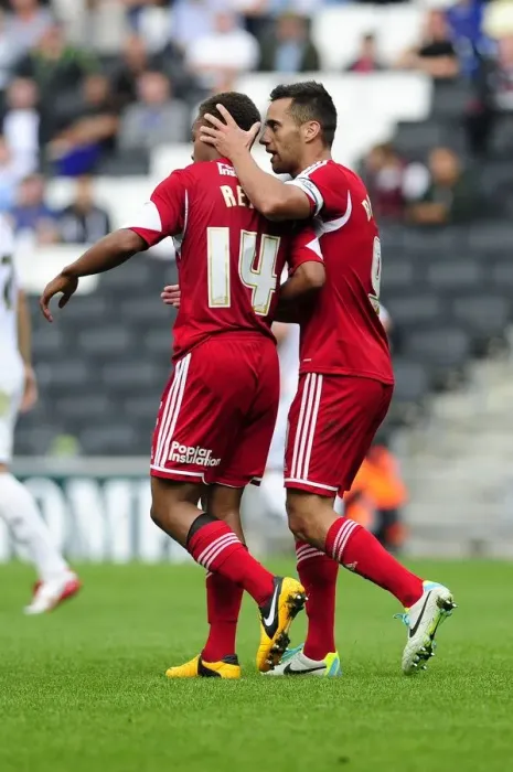 Framed Print : Bristol City's Sam Baldock Scores Dramatic Goal, Assisted by Bobby Reid