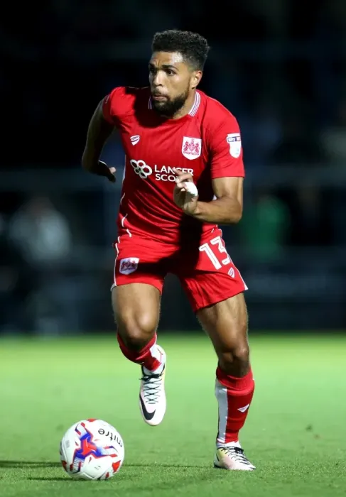 Framed Print : Bristol City's Scott Golbourne Charges Forward in EFL League Cup Clash Against Wycombe Wanderers