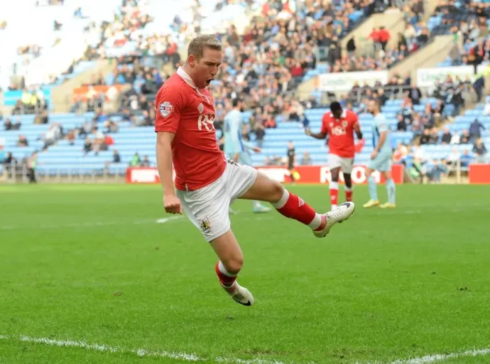Framed Print : Bristol City's Scott Wagstaff Celebrates Thrilling Goal Against Coventry City at Ricoh Arena Framed Print : Bristol City's Scott Wagstaff Celebrates Thrilling Goal Against Coventry City at Ricoh Arena