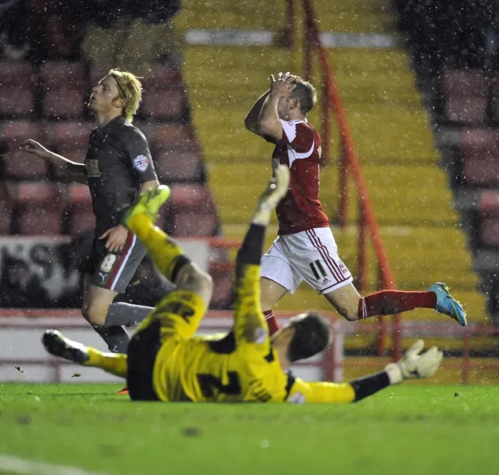 Framed Print : Bristol City's Scott Wagstaff Denied by Rotherham Goalkeeper Framed Print : Bristol City's Scott Wagstaff Denied by Rotherham Goalkeeper