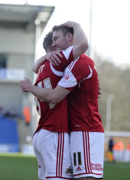 Framed Print : Bristol City's Scott Wagstaff and Simon Gillett Celebrate Goal Against Colchester United, March 2014