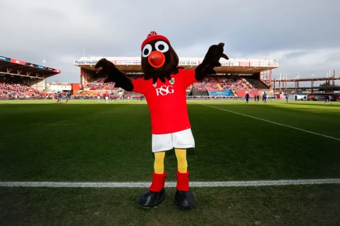 Framed Print : Bristol City's Scrumpy the Robin Ready for FA Cup Showdown Against West Ham United Framed Print : Bristol City's Scrumpy the Robin Ready for FA Cup Showdown Against West Ham United