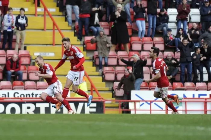 Framed Print : Bristol City's Simon Gillett Scores the Winning Goal Against Gillingham in Sky Bet League One (01 / 03 / 2014) Framed Print : Bristol City's Simon Gillett Scores the Winning Goal Against Gillingham in Sky Bet League One (01 / 03 / 2014)