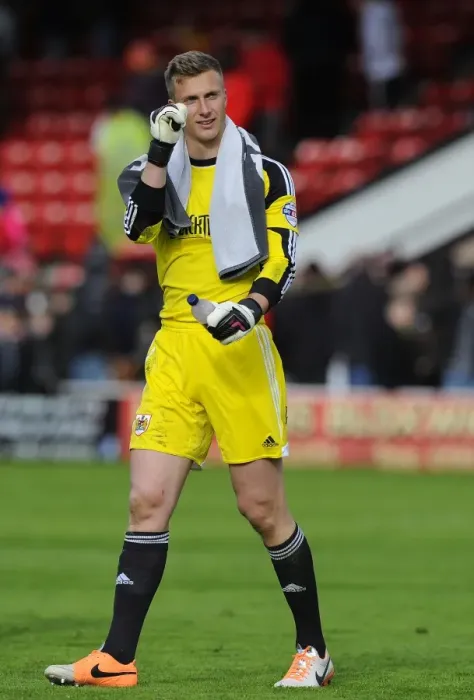 Framed Print : Bristol City's Simon Moore Saves Penalty, Secures Win Against Walsall