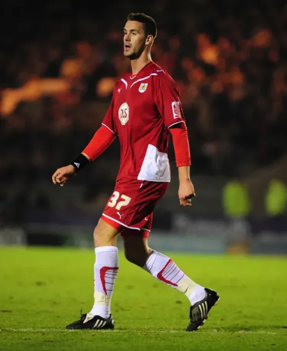 Framed Print : Bristol City's Stefan Maierhofer in Action during the Intense Championship Clash against Plymouth Argyle (16 / 03 / 2010) Framed Print : Bristol City's Stefan Maierhofer in Action during the Intense Championship Clash against Plymouth Argyle (16 / 03 / 2010)