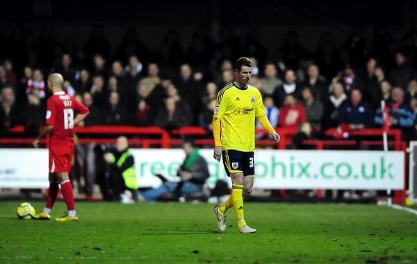 Bristol City's Stephen Pearson Dismissed: Two Yellow Cards Result in Red Card in FA Cup Match against Crawley Town (07 / 01 / 2012)