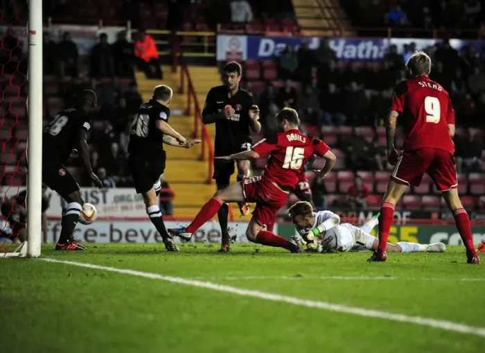 Framed Print : Bristol City's Steven Davies Misses Wide: Charlton Athletic vs. Bristol City Football Match, Championship 2012