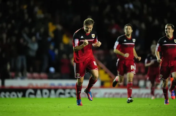 Framed Print : Bristol City's Steven Davies Scores Chipped Goal Against Millwall in Championship Match, October 2012