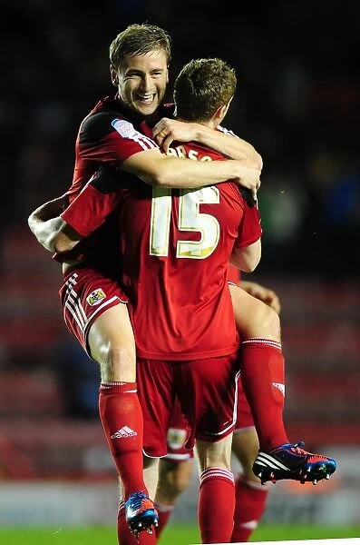 Bristol City's Steven Davies and Stephen Pearson Celebrate Goal Against Millwall, Championship Football Match, 2012