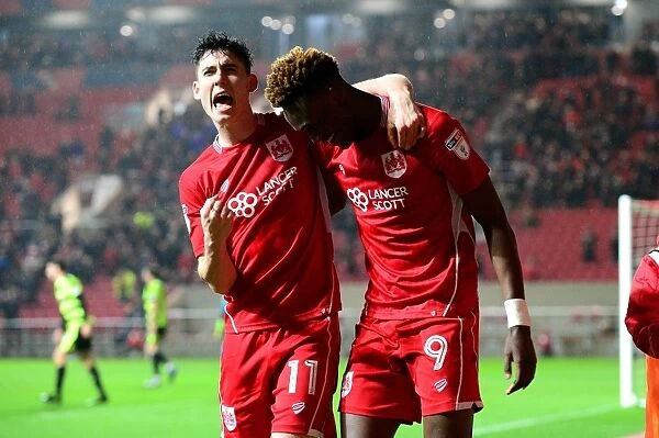 Bristol City's Tammy Abraham and Callum O'Dowda Celebrate Goal vs. Huddersfield Town (17 March 2017)
