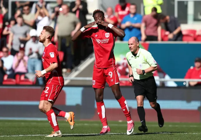 Framed Print : Bristol City's Tammy Abraham Celebrates Goal Against Barnsley in Sky Bet Championship (220417) Framed Print : Bristol City's Tammy Abraham Celebrates Goal Against Barnsley in Sky Bet Championship (220417)