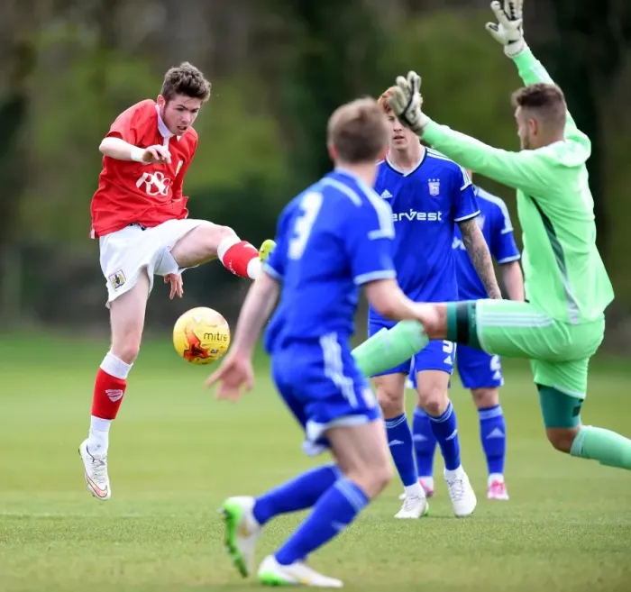 Framed Print : Bristol City's Tom Fry Shoots Wide Against Ipswich Town U21s Framed Print : Bristol City's Tom Fry Shoots Wide Against Ipswich Town U21s