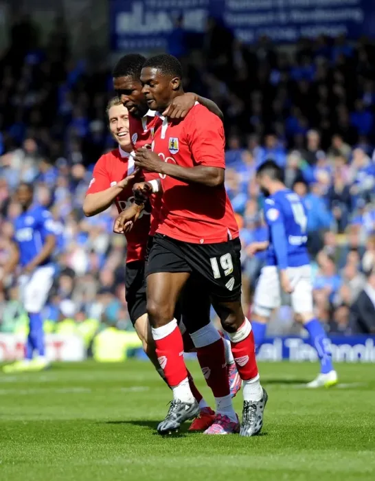 Framed Print : Bristol City's Triumph: Agard, Emmanuel-Thomas, and Freeman Celebrate Goal vs Chesterfield (Joe Meredith / JMP, 25 / 04 / 2015) Framed Print : Bristol City's Triumph: Agard, Emmanuel-Thomas, and Freeman Celebrate Goal vs Chesterfield (Joe Meredith / JMP, 25 / 04 / 2015)