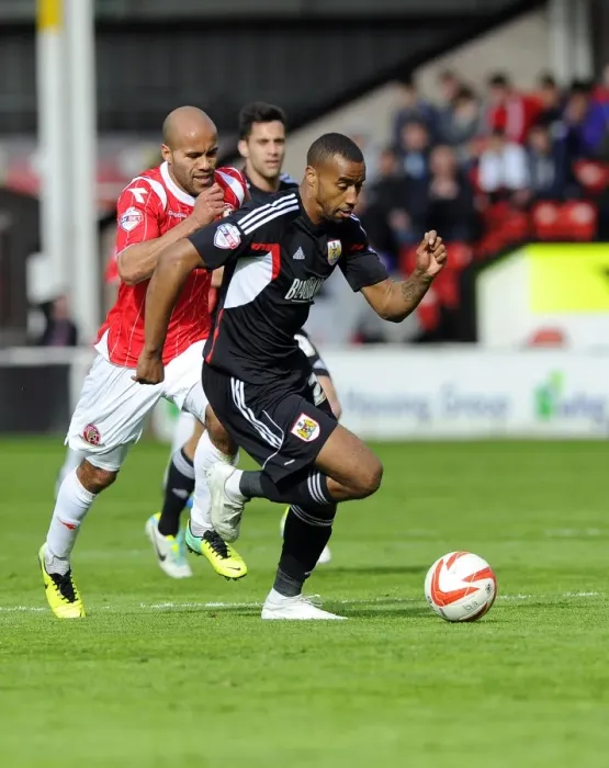 Framed Print : Bristol City's Tyrone Barnett Scores Past Walsall's Adam Chambers in Sky Bet League One Clash Framed Print : Bristol City's Tyrone Barnett Scores Past Walsall's Adam Chambers in Sky Bet League One Clash