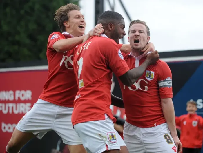 Framed Print : Bristol City's Wade Elliott Celebrates Goal Against MK Dons Framed Print : Bristol City's Wade Elliott Celebrates Goal Against MK Dons