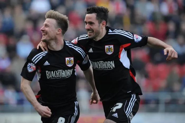 Framed Print : Bristol City's Wade Elliott and Greg Cunningham Celebrate Goal Against Rotherham United, March 2014 Framed Print : Bristol City's Wade Elliott and Greg Cunningham Celebrate Goal Against Rotherham United, March 2014