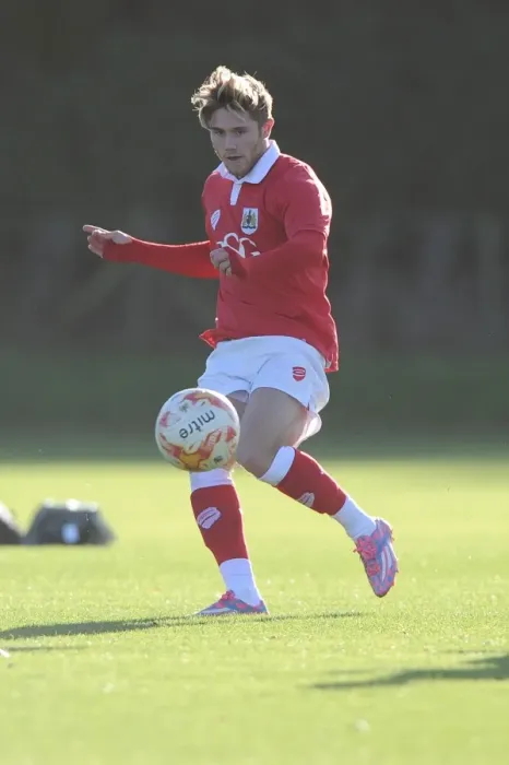 Framed Print : Bristol City's Wes Burns in Action at Training