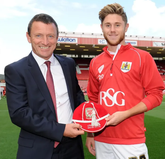 Framed Print : Bristol City's Wes Burns Receives Wales U21 Call-Up During Bristol City vs Chesterfield Match Framed Print : Bristol City's Wes Burns Receives Wales U21 Call-Up During Bristol City vs Chesterfield Match