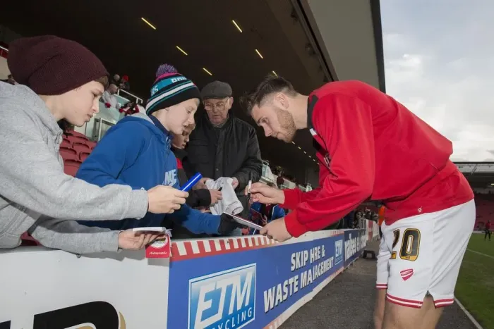 Framed Print : Bristol City's Wes Burns Signs Autographs at Ashton Gate after Bristol City v Blackburn Rovers Match