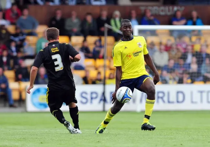 Framed Print : Bristol City's Yannick Bolasie in Action on the Football Field Framed Print : Bristol City's Yannick Bolasie in Action on the Football Field
