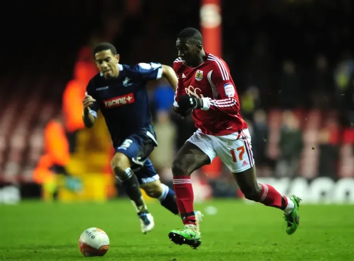 Framed Print : Bristol City's Yannick Bolasie in Championship Clash Against Millwall (03 / 01 / 2012)