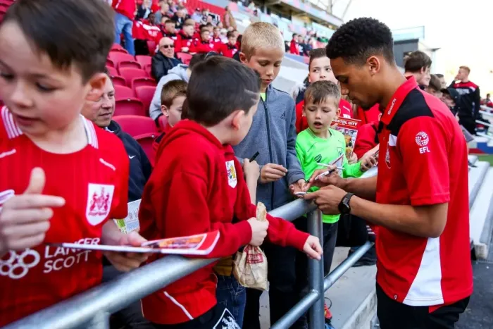 Framed Print : Bristol City's Zak Vyner Signing Autographs at Ashton Gate Stadium during Bristol City vs Barnsley (Sky Bet Championship) Framed Print : Bristol City's Zak Vyner Signing Autographs at Ashton Gate Stadium during Bristol City vs Barnsley (Sky Bet Championship)