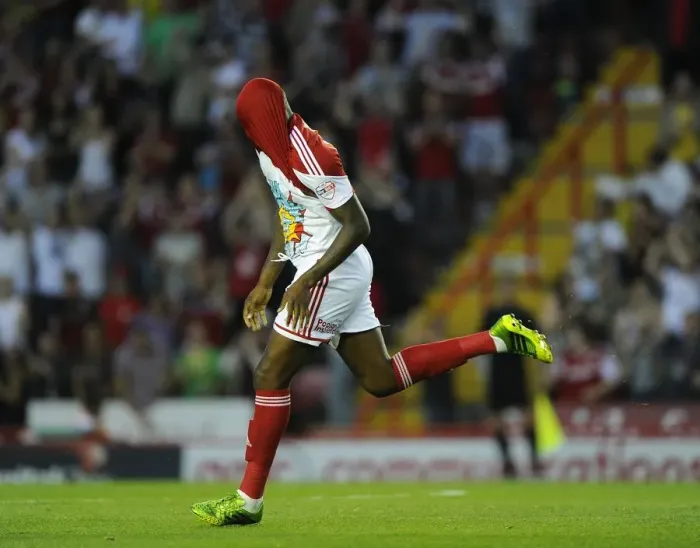 Framed Print : Bristol Derby 2013: Jay Emmanuel-Thomas's Stunning Goal for Bristol City - Johnstone Paint Trophy First Round Framed Print : Bristol Derby 2013: Jay Emmanuel-Thomas's Stunning Goal for Bristol City - Johnstone Paint Trophy First Round