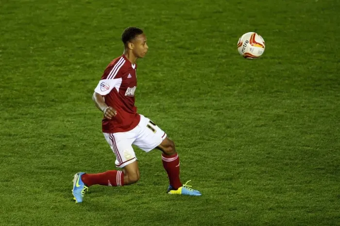 Framed Print : Bristol Derby: Bobby Reid of Bristol City in Action against Bristol Rovers, Johnstones Paint Trophy First Round, 2013