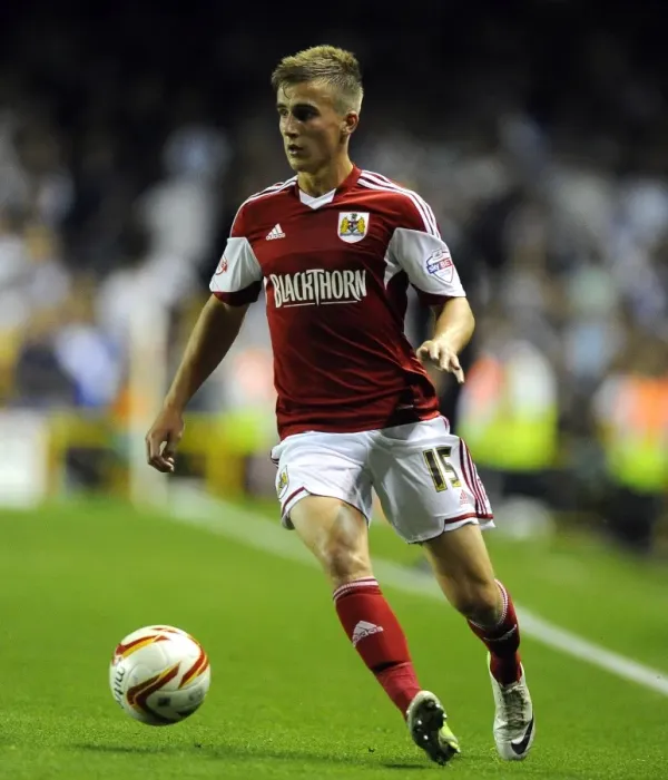 Framed Print : Bristol Derby: Joe Bryan of Bristol City vs. Bristol Rovers in Johnstone's Paint Trophy First Round, 2013 Framed Print : Bristol Derby: Joe Bryan of Bristol City vs. Bristol Rovers in Johnstone's Paint Trophy First Round, 2013