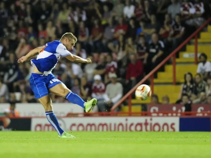 Framed Print : Bristol Derby: Lee Brown Faces Off in 2013 Johnstone's Paint Trophy First Round at Ashton Gate Framed Print : Bristol Derby: Lee Brown Faces Off in 2013 Johnstone's Paint Trophy First Round at Ashton Gate