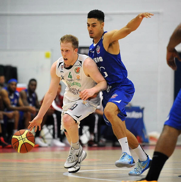 Bristol Flyers vs. Plymouth Raiders: Intense Basketball Clash at SGS Wise Campus - 27 / 09 / 2014